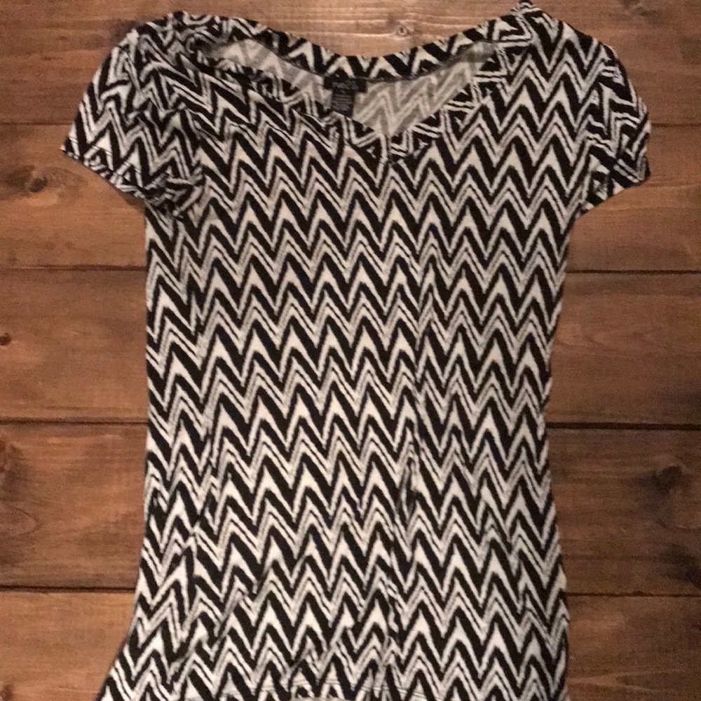 Short sleeve top from Rue 21